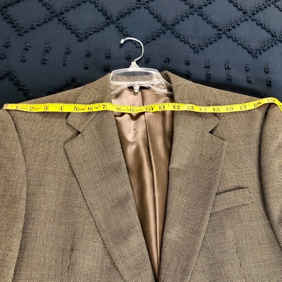 Hart Schaffner Marx Men's Two Piece Suit, Size 38 Short - Picture 8 of 12
